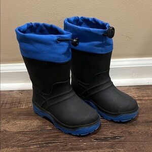 Black and Blue Winter Boots